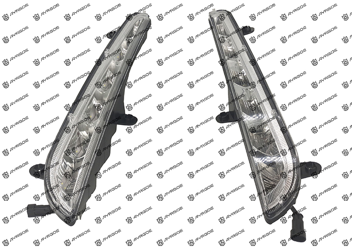 T11-4499020 RIVING LAMP