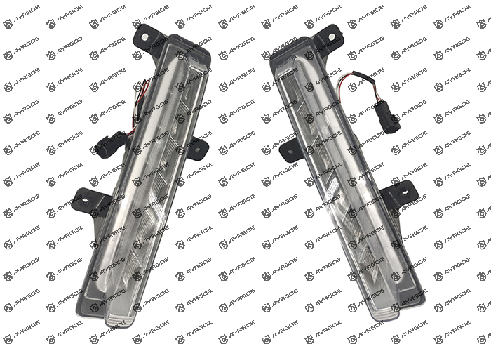 T18-605000027AA RIVING LAMP