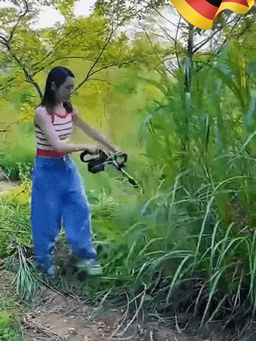 折りたたみ式草刈り機