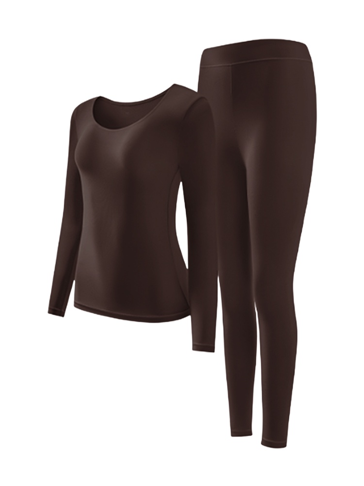 브라 없이 착용 가능한 보온 내복 모델 착용 이미지 다크 브라운 VEIMIA 베이미아