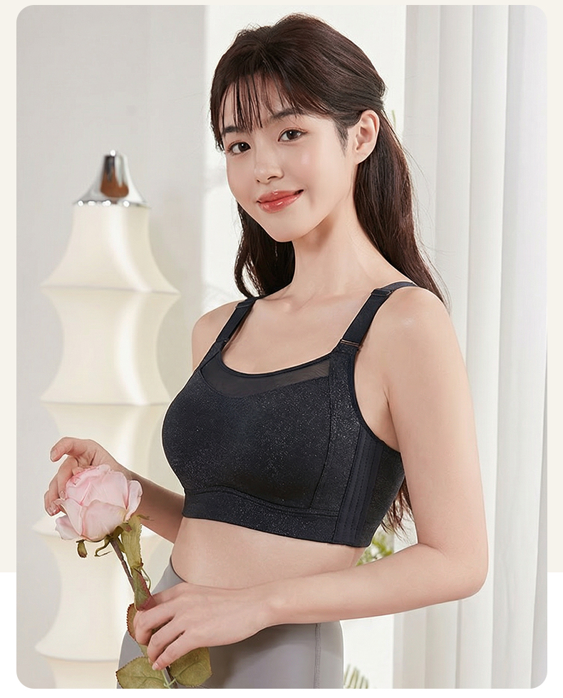 처진가슴브라 모델 착용샷 VEIMIA