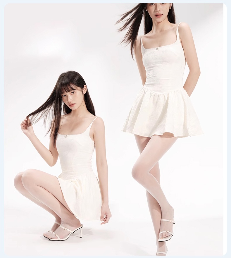 고단력 팬티 스타킹 모델 착용 사진 VEIMIA 베이미아