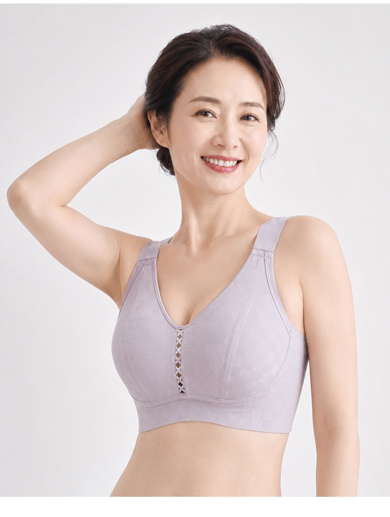 가벼운 체커 패턴 미니마이저 브라 모델 착용 이미지 정면 VEIMIA 베이미아
