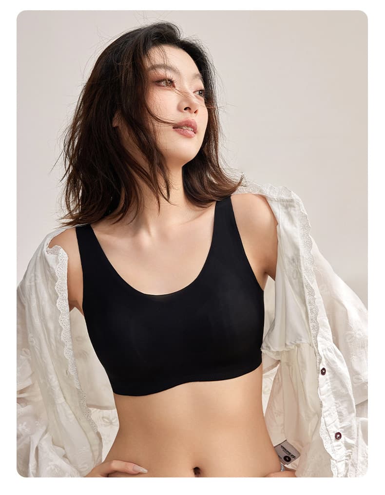 퍼펙트 심리스 브라 모델 착용 이미지 블랙 VEIMIA 베이미아