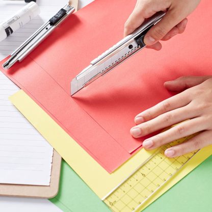 Utility Knife with Zinc Alloy Shell, Auto-Lock