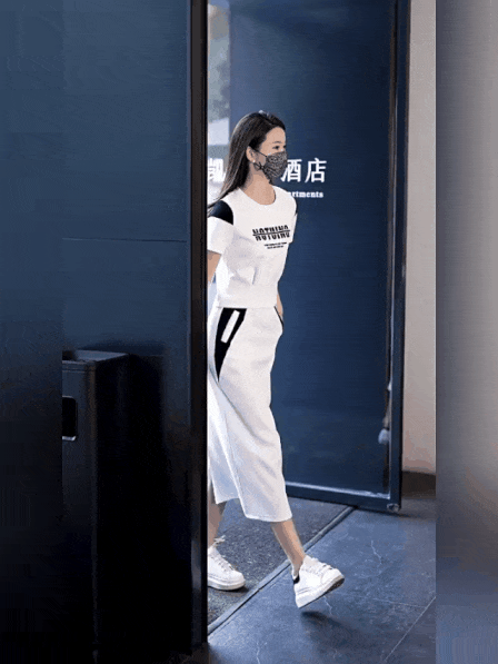 1718093129039.gif