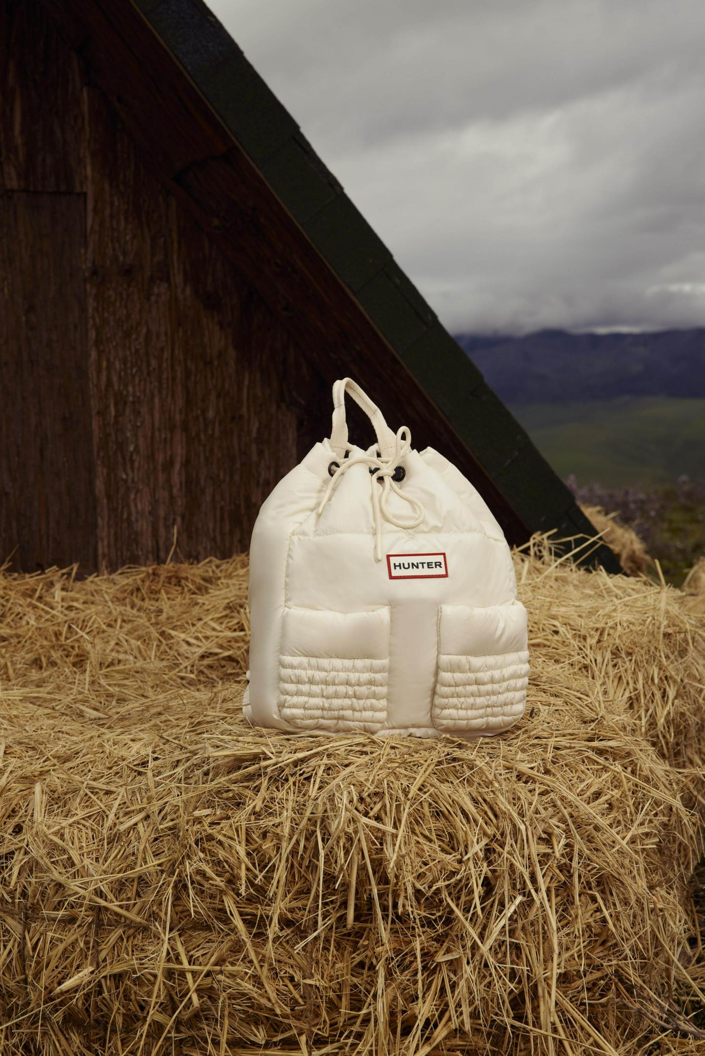 SMOCKED PUFFER BACKPACK