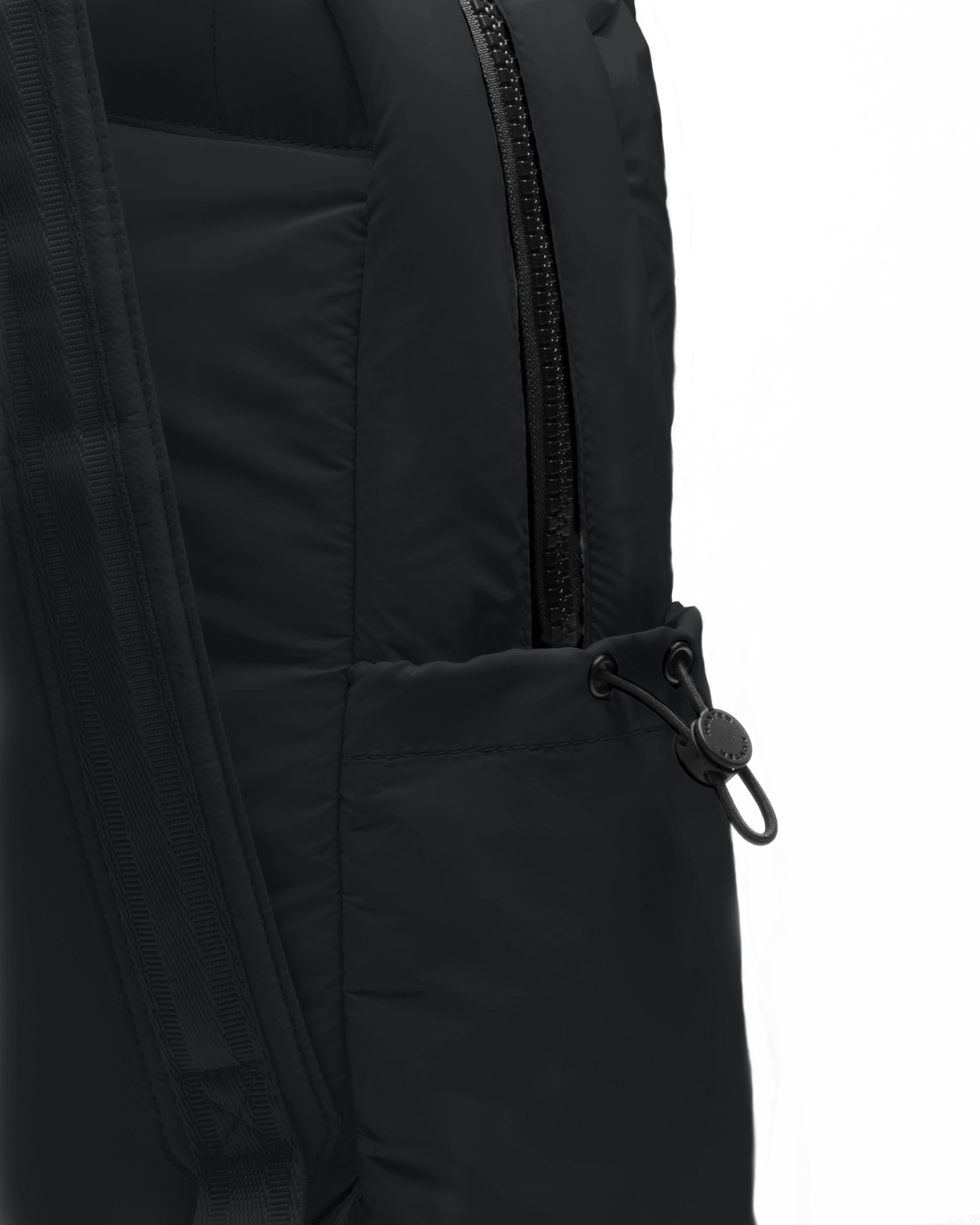 LARGE INTREPID PUFFER BACKPACK