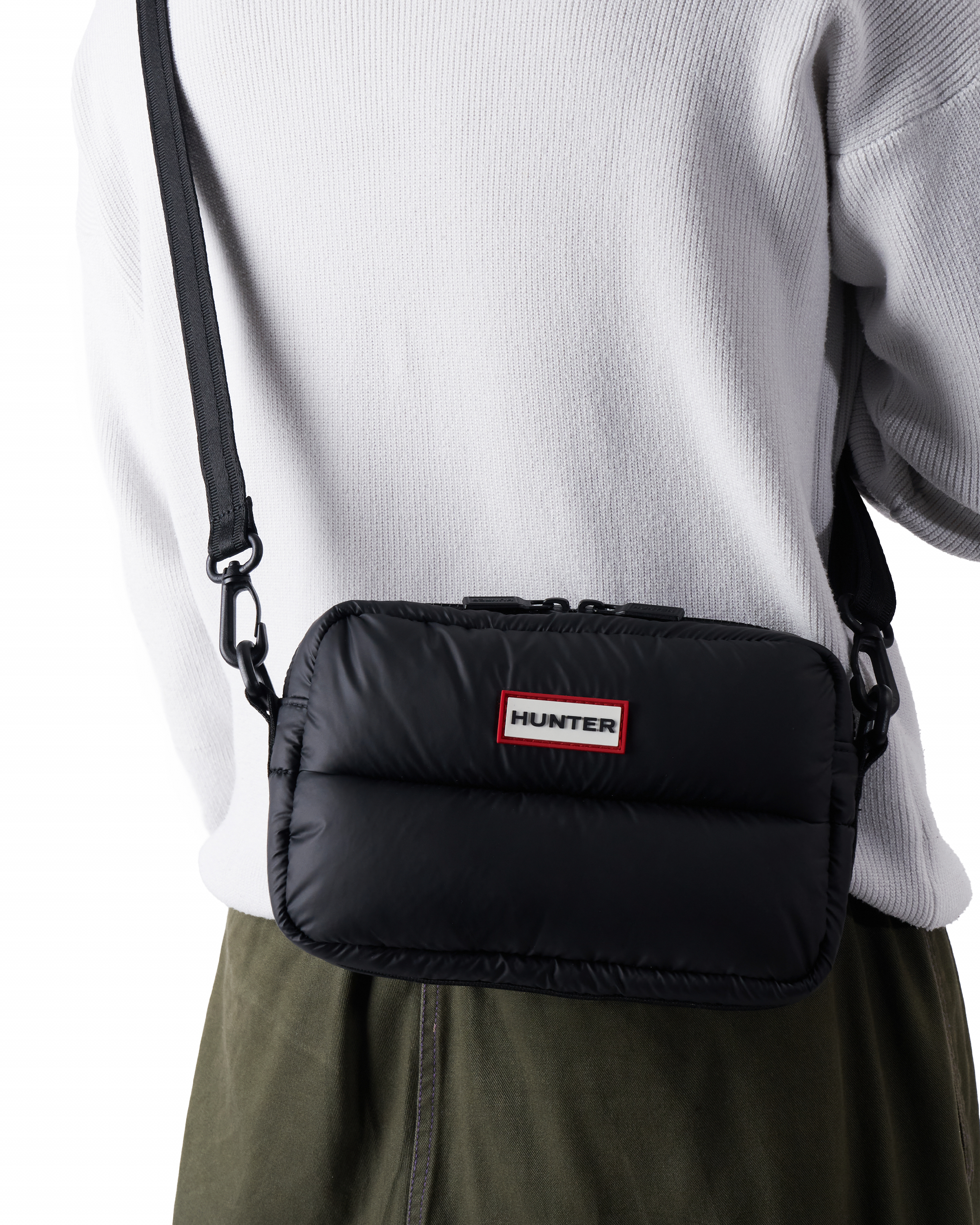 INTREPID EXTRA PUFFED CROSSBODY