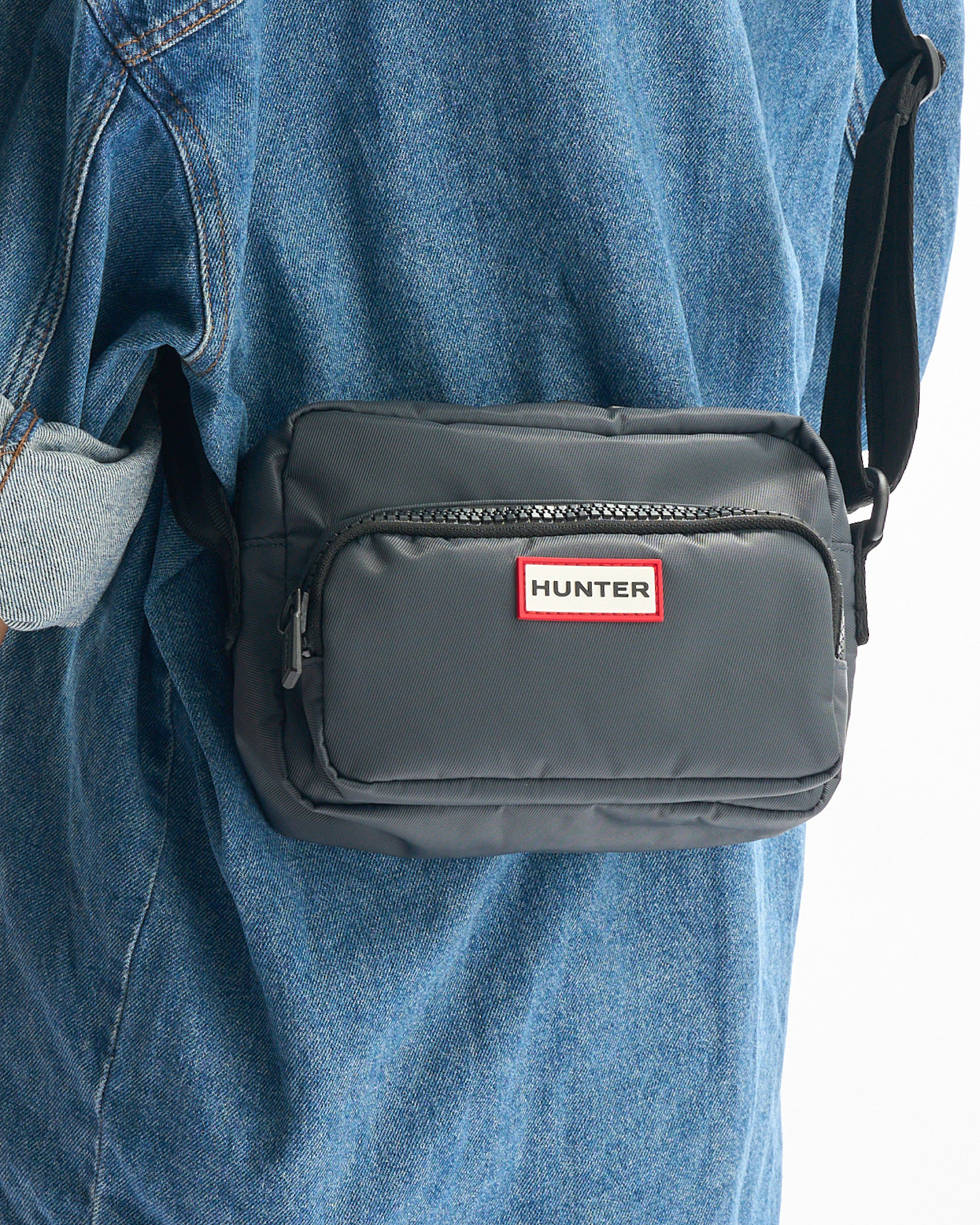 NYLON CROSSBODY