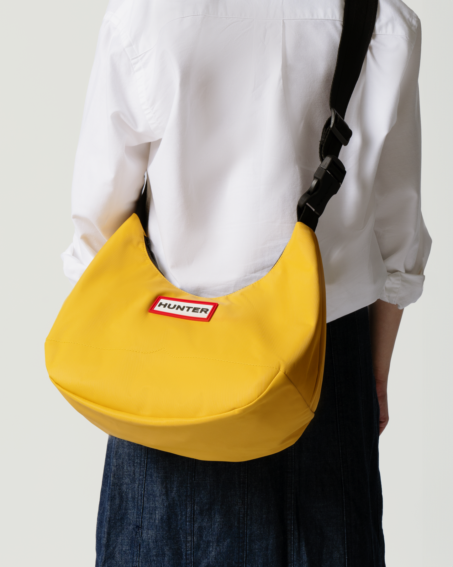 NYLON MIDI HOBO