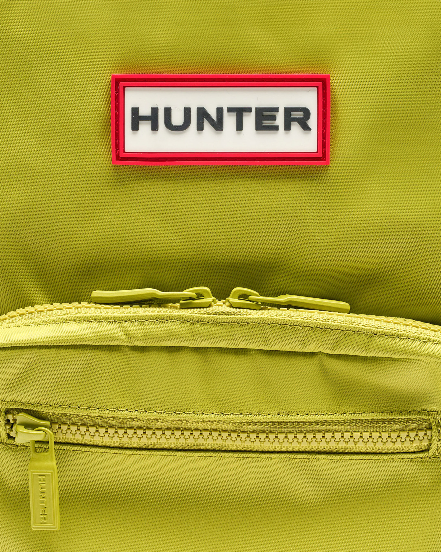 NYLON PIONEER MEDIUM TOPCLIP BACKPACK