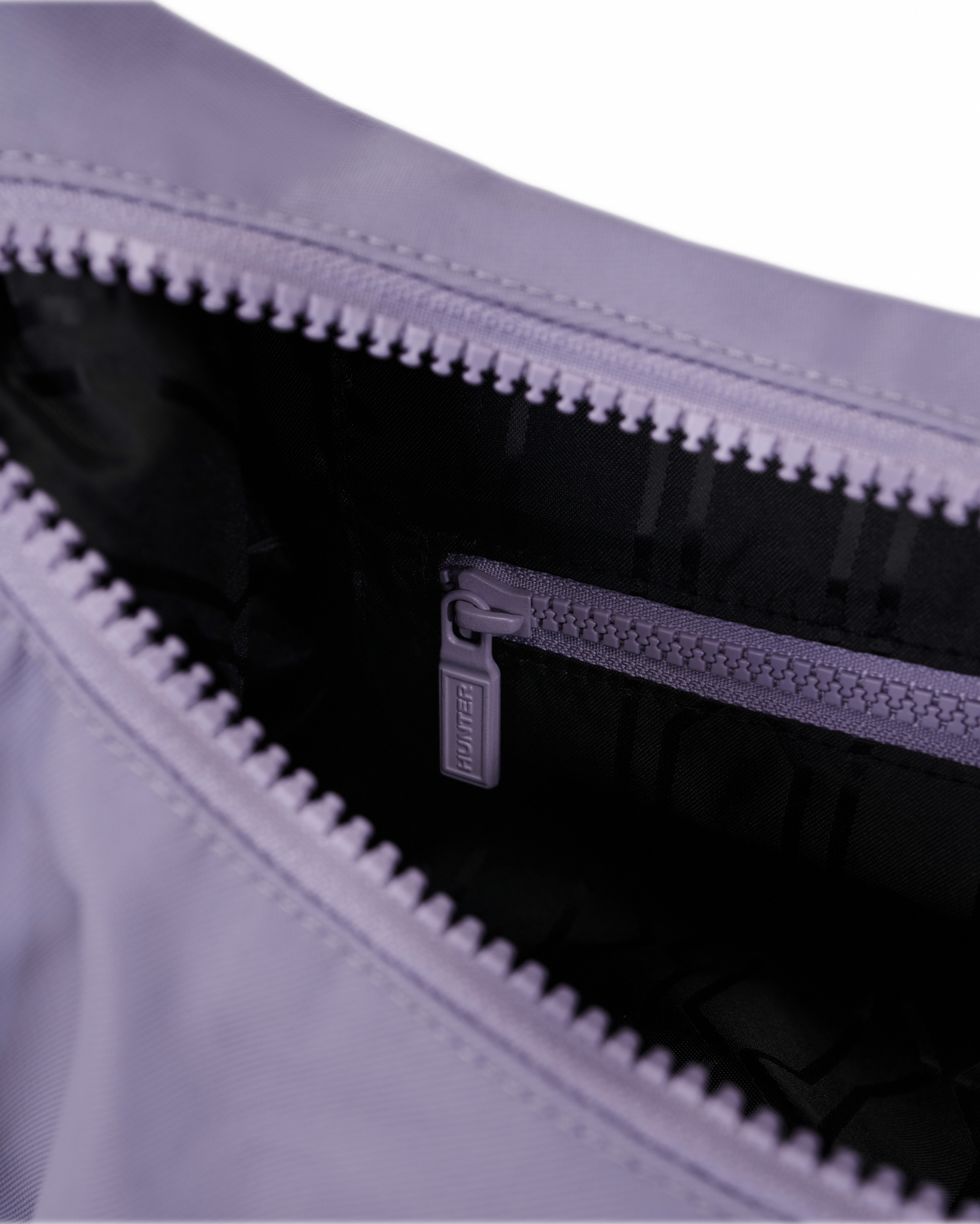 NYLON MIDI HOBO