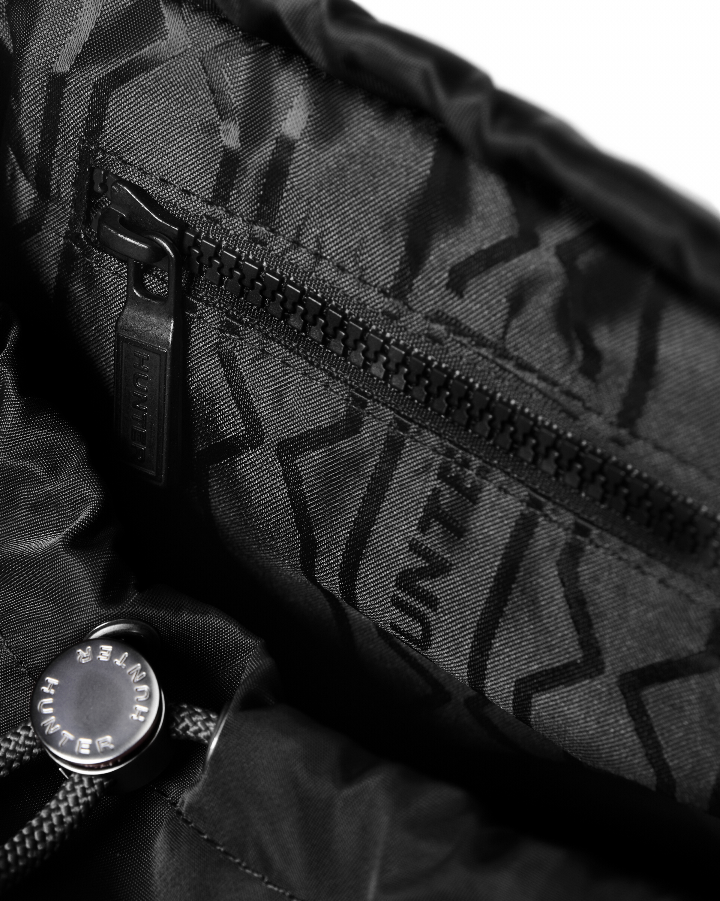 PREMIUM NYLON BUCKET