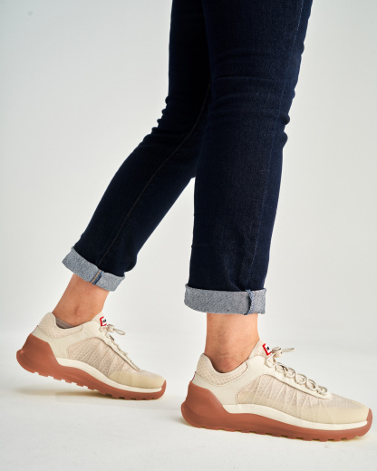 MEN'S TRAVEL TRAINERS