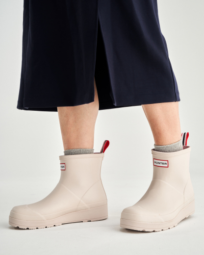 WOMEN'S PLAY SHORT BOOTS