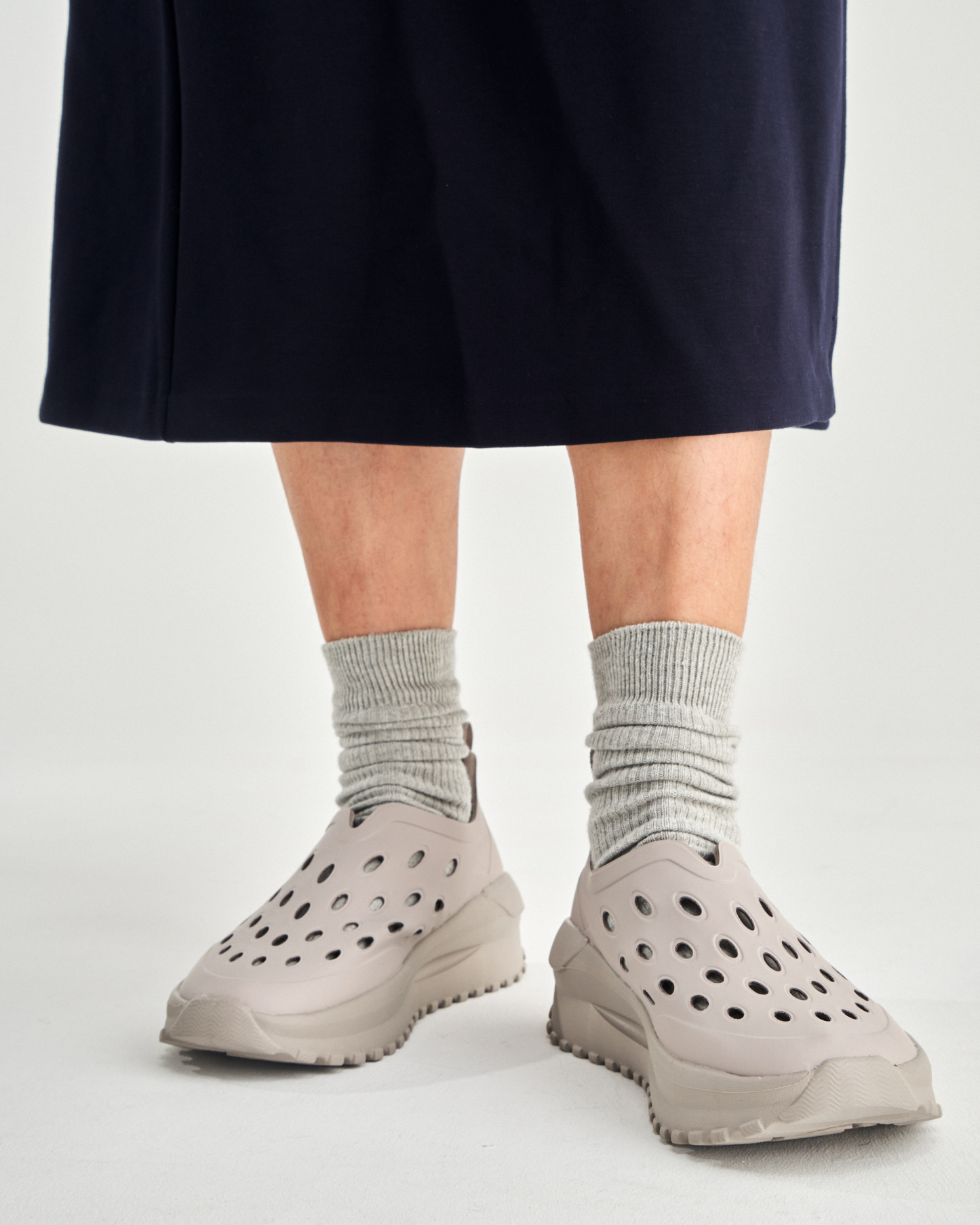 UNISEX TRAVEL FLOW SHOE