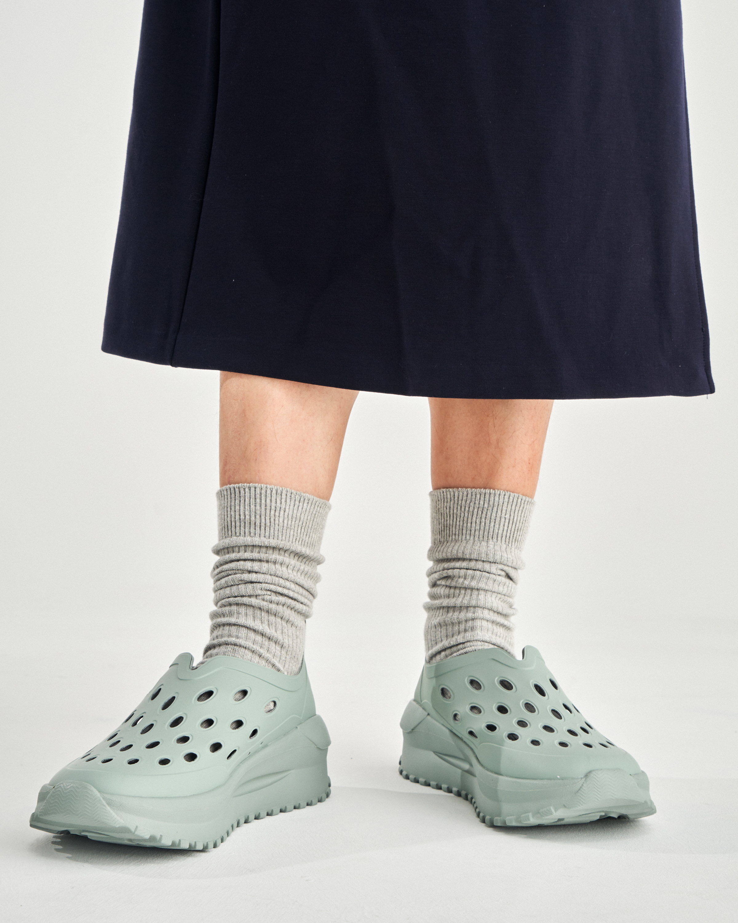 UNISEX TRAVEL FLOW SHOE