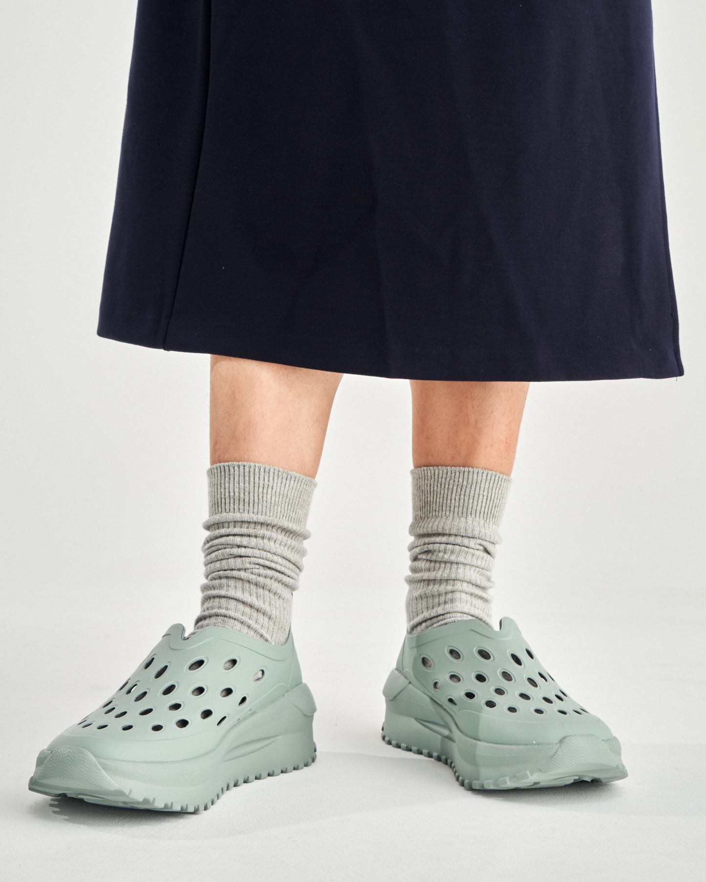 UNISEX TRAVEL FLOW SHOE