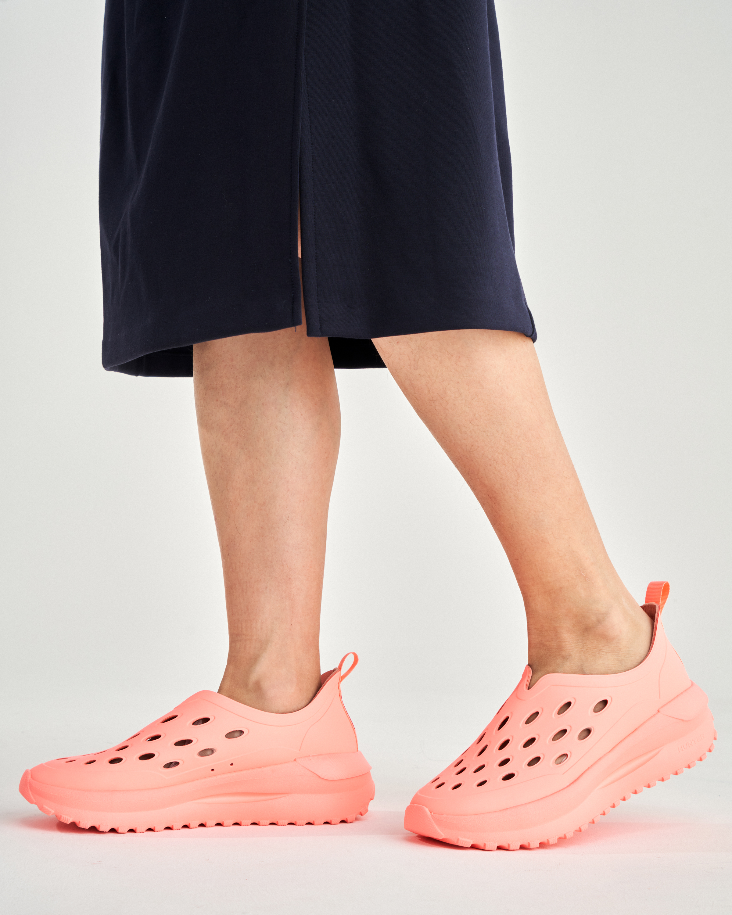 UNISEX TRAVEL FLOW SHOE