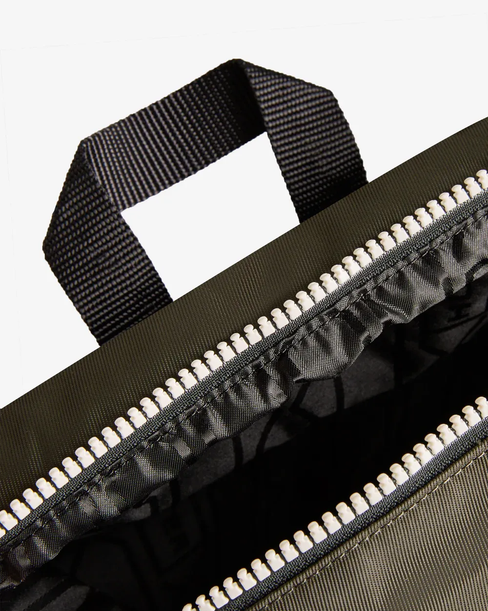 NYLON LARGE TOPCLIP BACKPACK