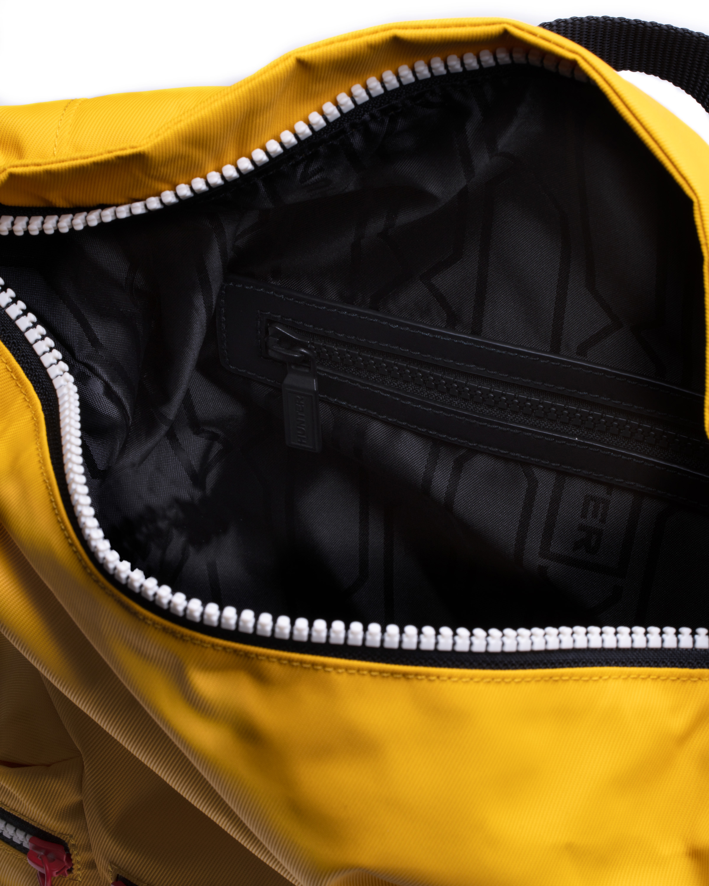 NYLON LARGE TOPCLIP BACKPACK