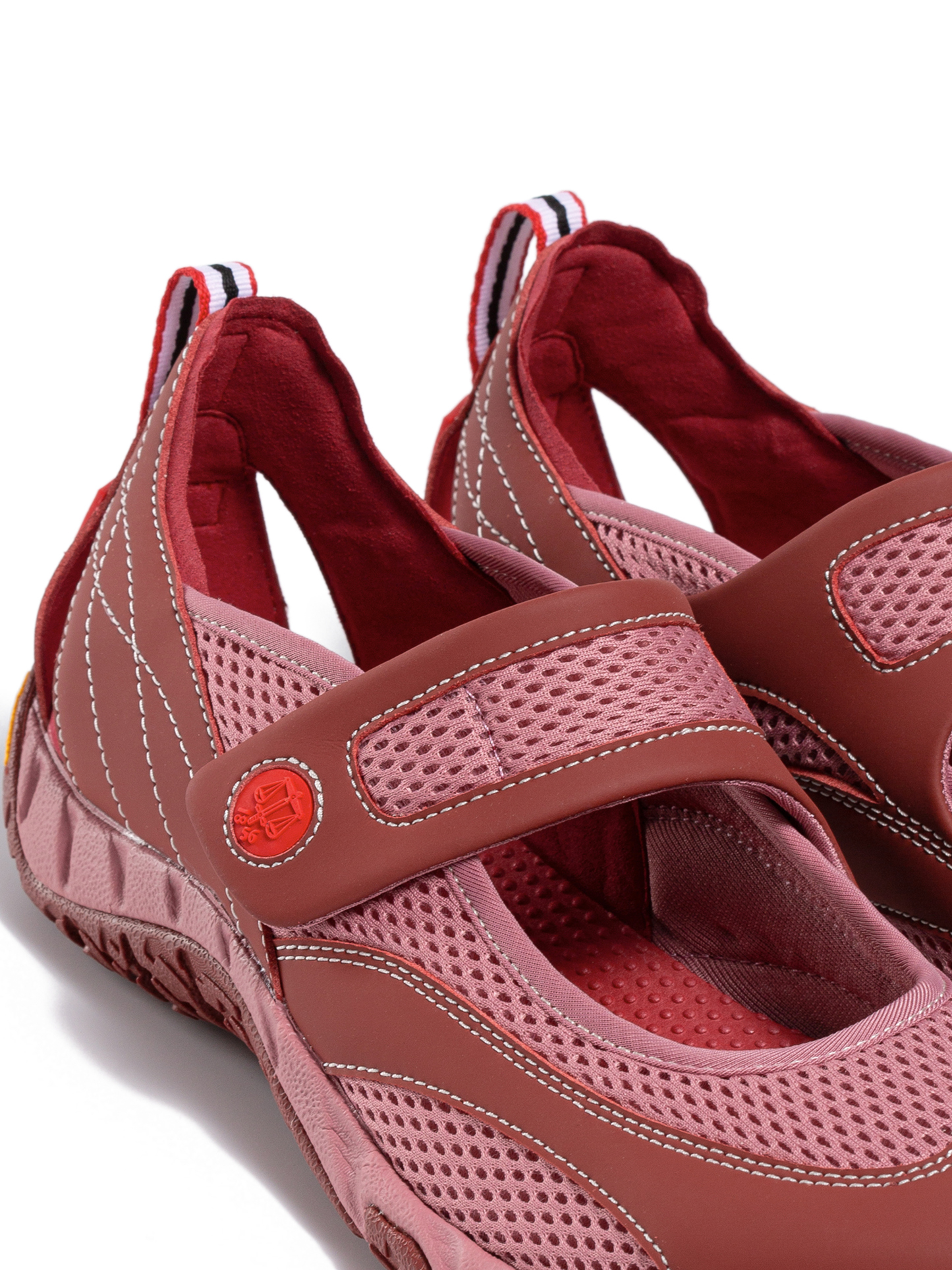 UNISEX MARYJANE RIVER TREKKING SHOES