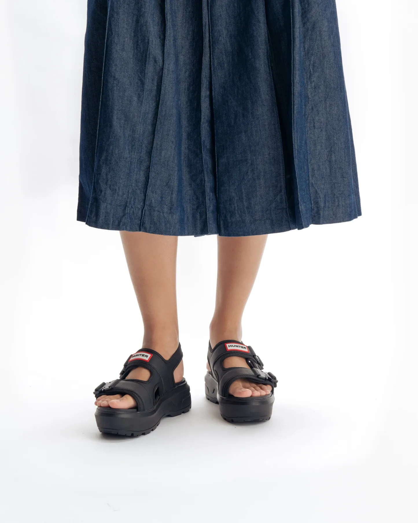 UNISEX CITY REBEL NEO LEATHER BUCKLE SANDALS