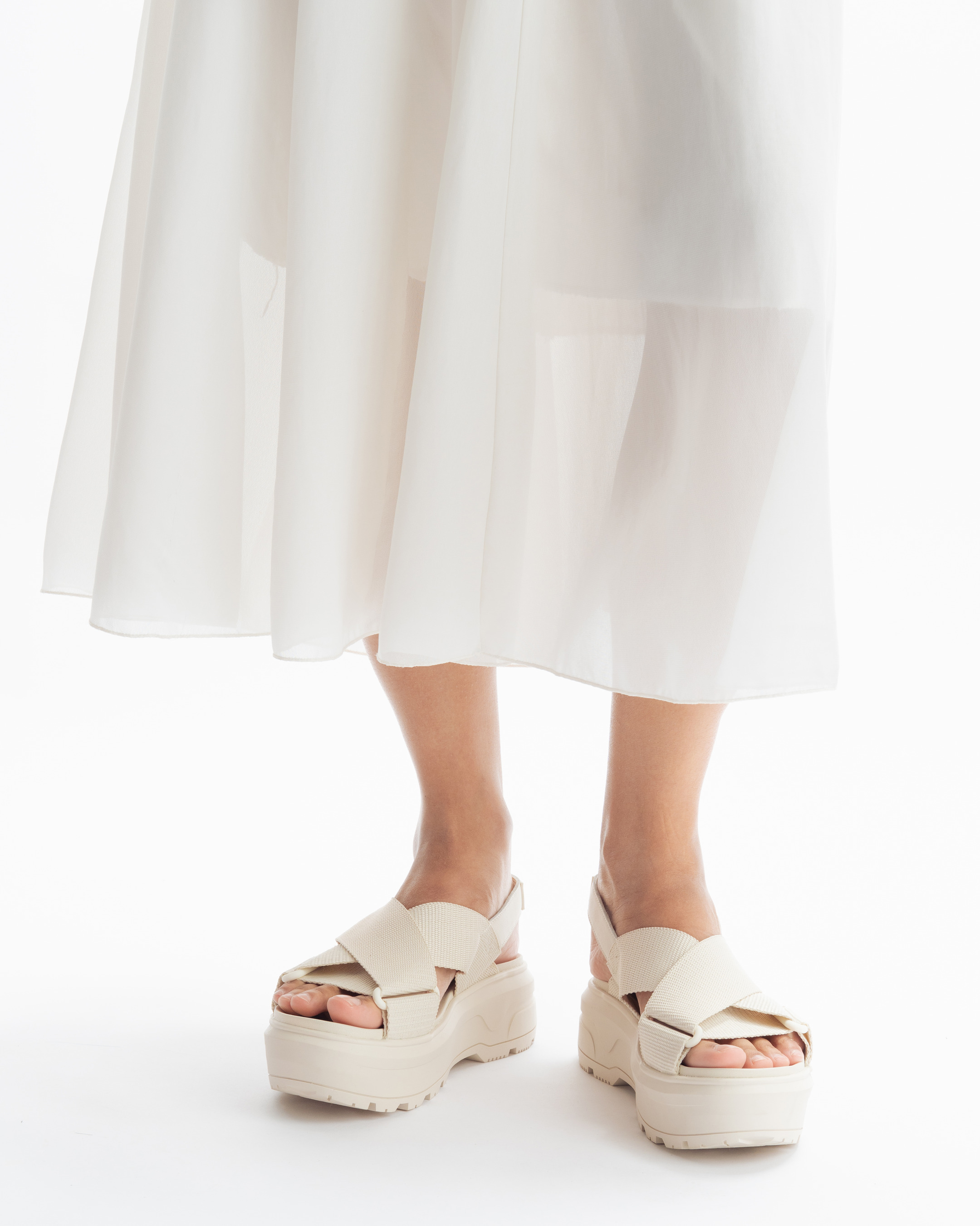 UNISEX CITY REBEL WEBBING CROSS-OVER SANDALS