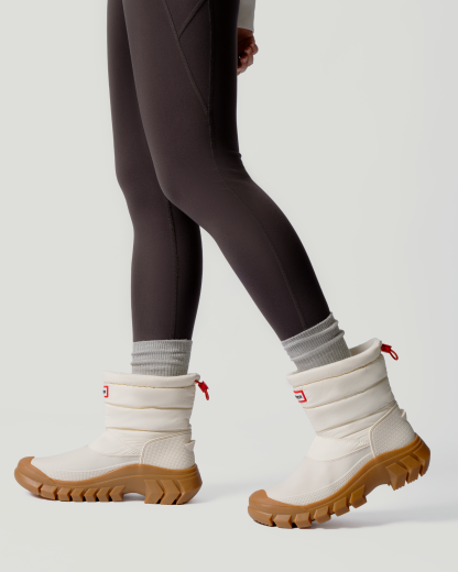 WOMEN'S INTREPID SHORT SNOW BOOTS