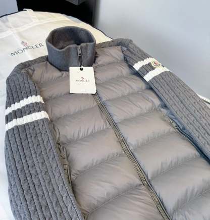 MONCLER    2024年最新作 スタンドカラーニットパッチワークダウンジャケット