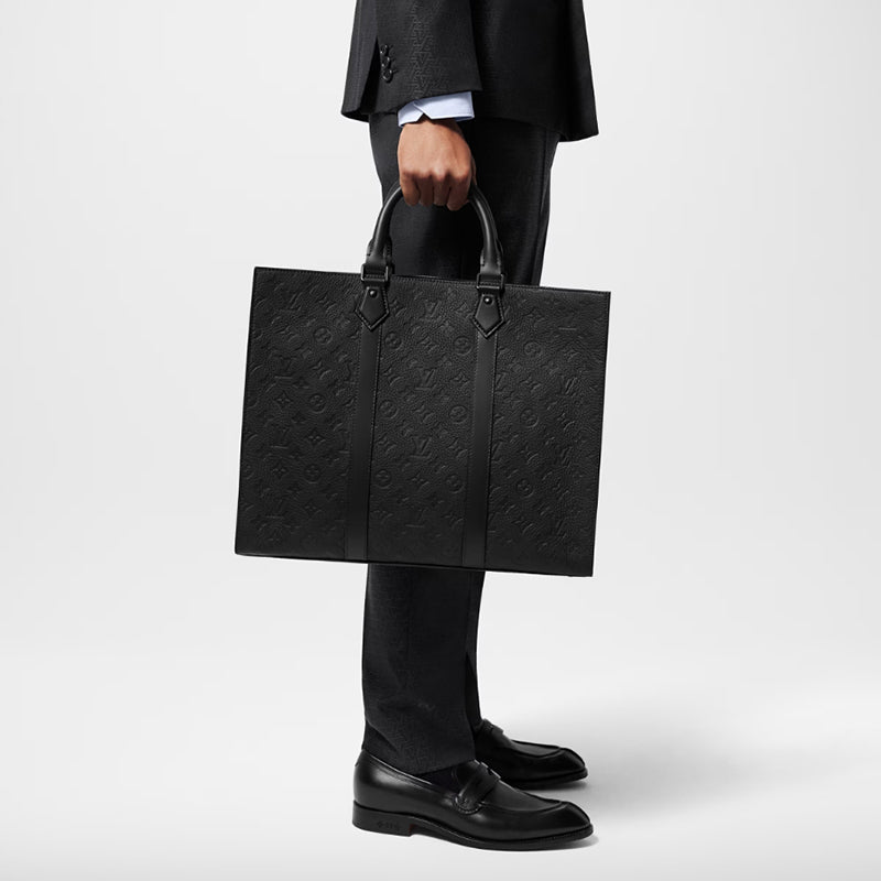 LOUIS VUITTON   サックプラ 24H  Ref:M24786