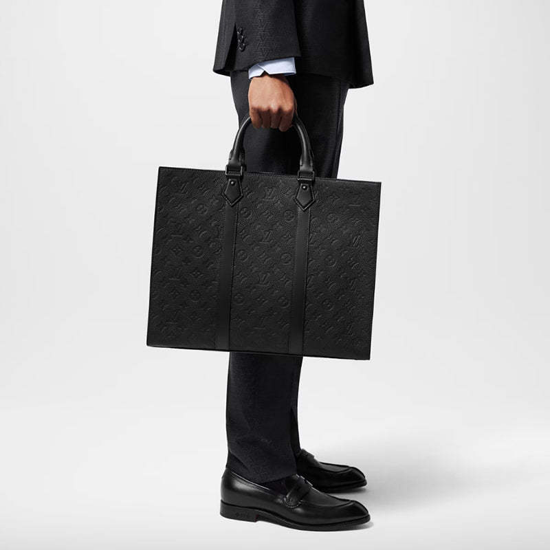 LOUIS VUITTON   サックプラ 24H  Ref:M24786