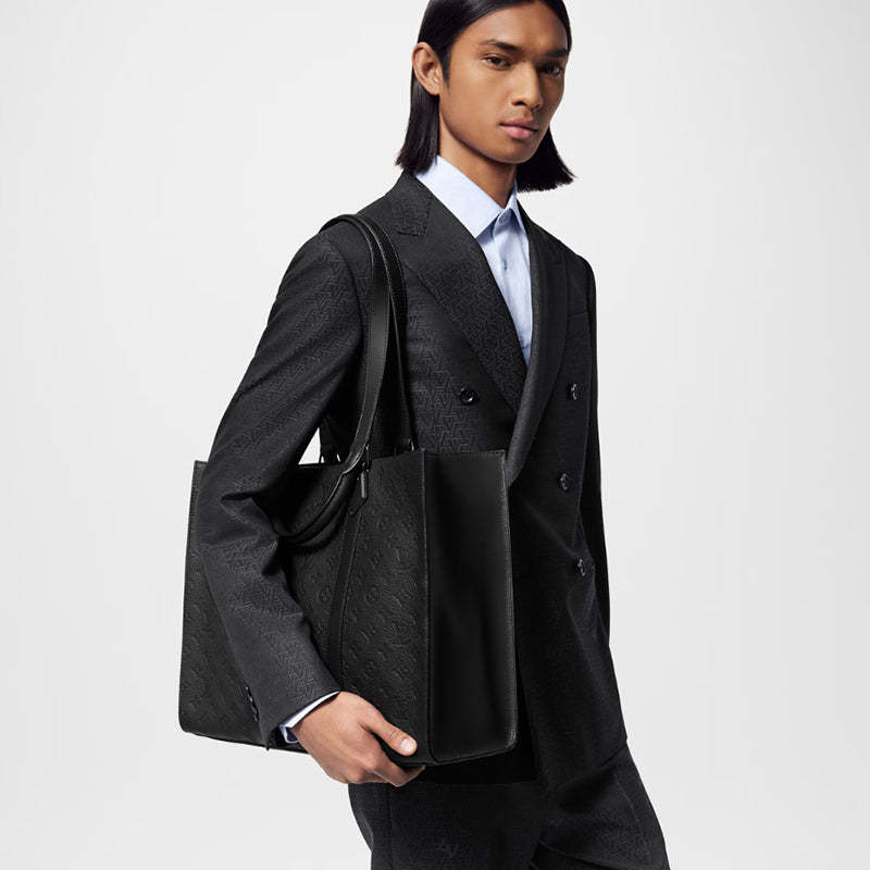 LOUIS VUITTON   サックプラ 24H  Ref:M24786