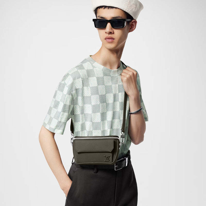 LOUIS VUITTON   パイロット ミニバッグ  Ref:M83560-LOUIS VUITTON 