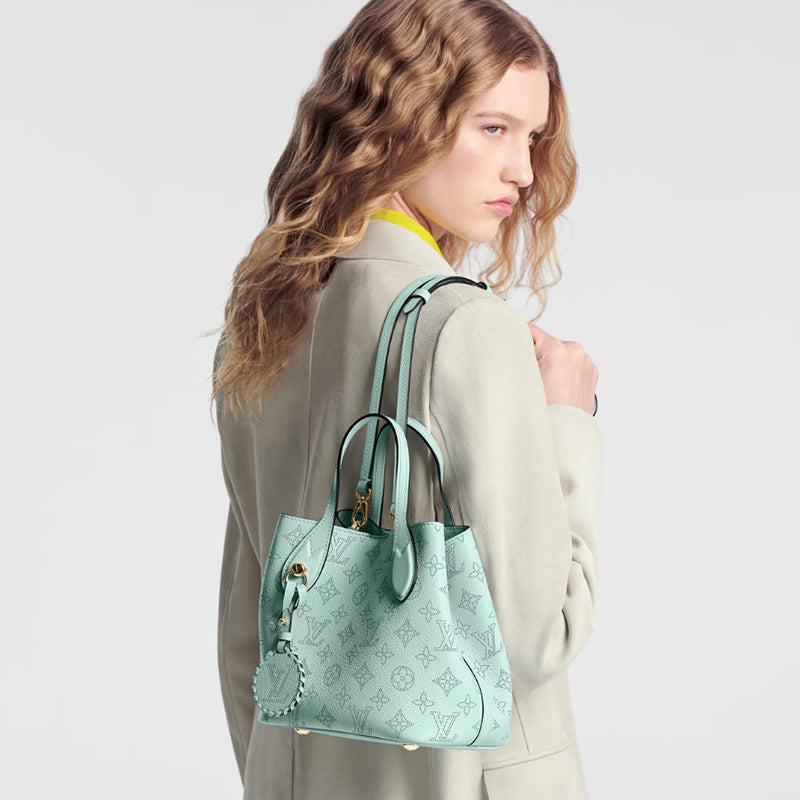 LOUIS VUITTON   ブロッサムスモールバッグ  Ref:M24930-LOUIS VUITTON 