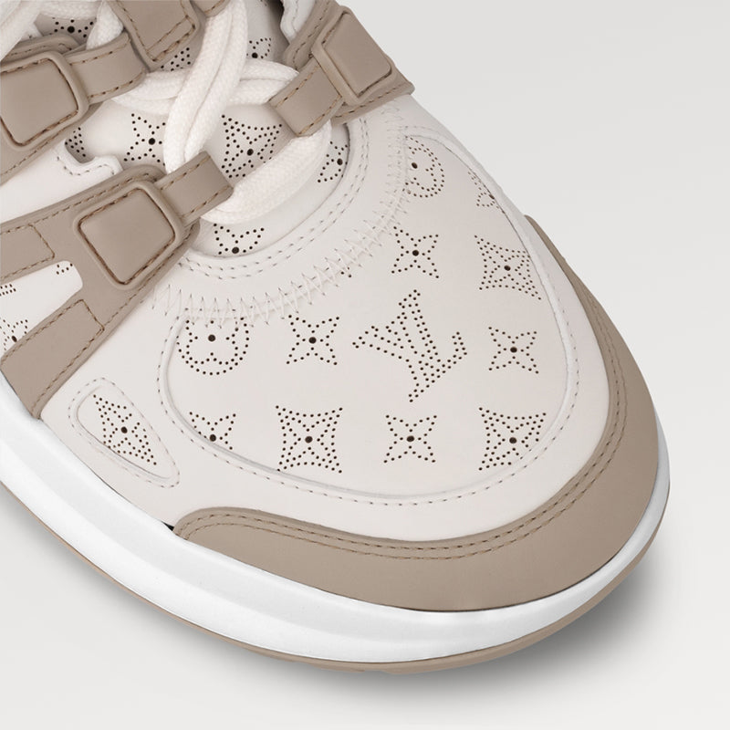 LOUIS VUITTON    LV アーチライト スニーカー   PMRef:1ACGNA-LOUIS VUITTON 