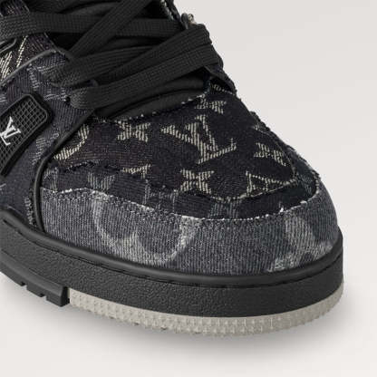 LOUIS VUITTON    LV トレーナー スニーカー  PMRef:1AC4ZB-LOUIS VUITTON 