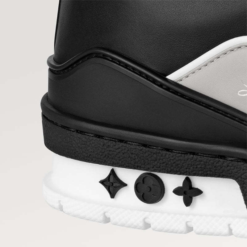 LOUIS VUITTON    LV トレーナー スニーカー  PMRef:1AAHS1-LOUIS VUITTON 