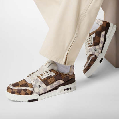 LOUIS VUITTON    LV トレーナー スニーカー   PMRef:1AAST5-LOUIS VUITTON 