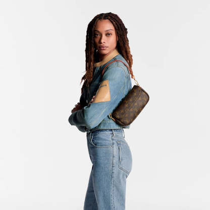 LOUIS VUITTON   ウォレット オン チェーン･アイビー   Ref:M81911