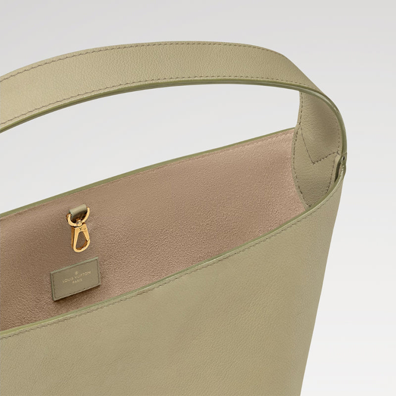 LOUIS VUITTON   ロウキー･ホーボー MM   Ref:M24988