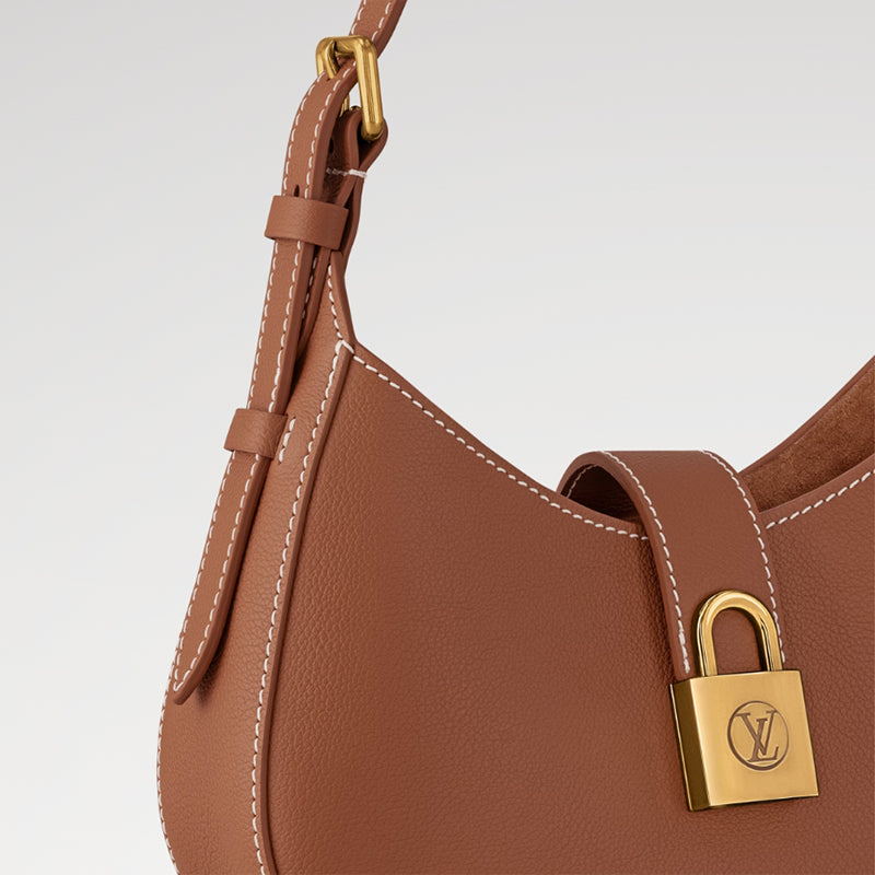 LOUIS VUITTON    ロウキー･ショルダーバッグ   Ref:M24885