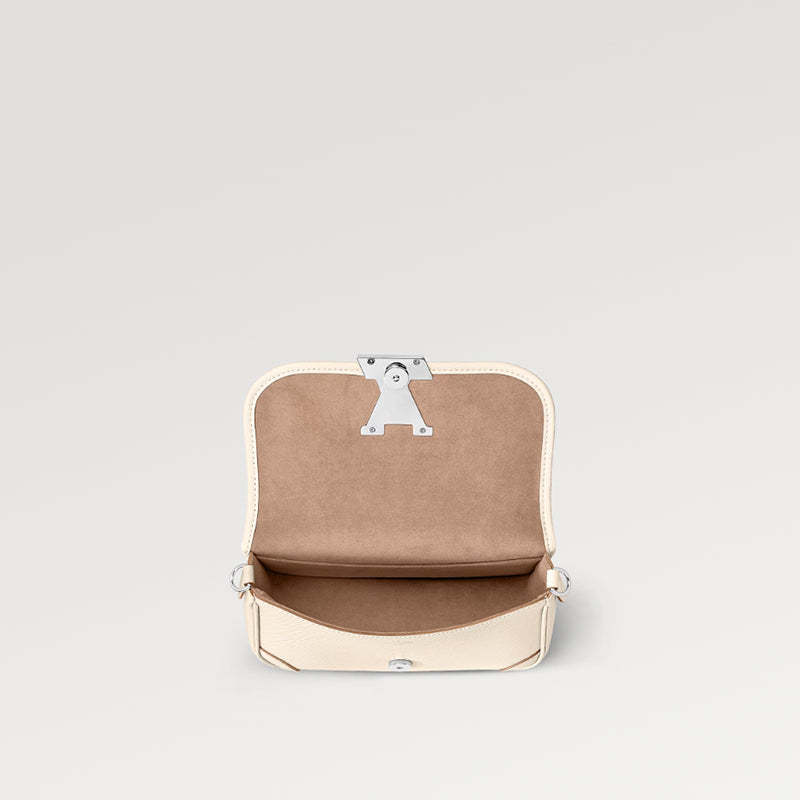 LOUIS VUITTON    ビュシ NM   Ref:M59457