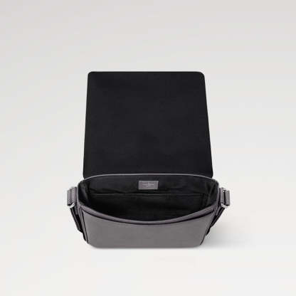 LOUIS VUITTON    ディストリクト PM   Ref:M11661-LOUIS VUITTON 