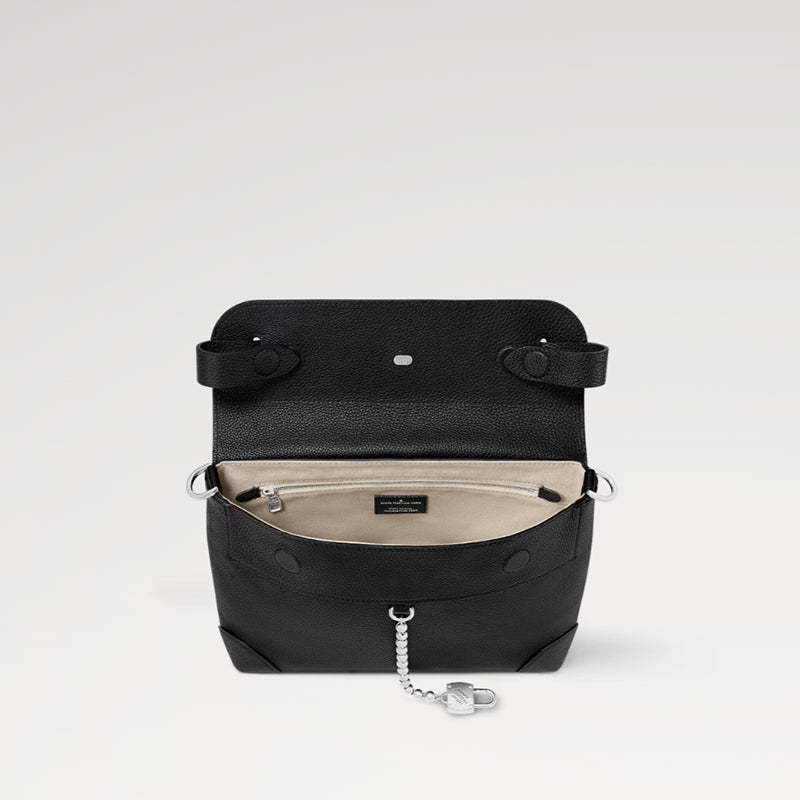 LOUIS VUITTON    スティーマー クロスボディ ハンドバッグ   Ref:M11607