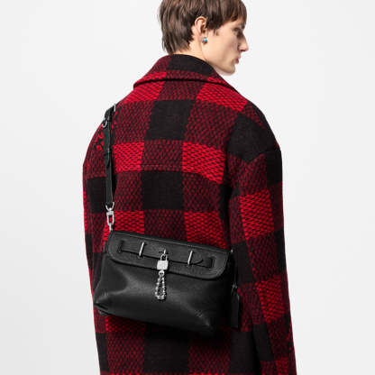 LOUIS VUITTON    スティーマー クロスボディ ハンドバッグ   Ref:M11607