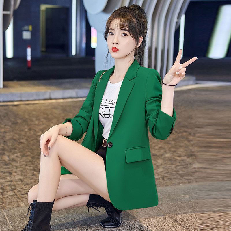 얇고 심플한 드레이프 자켓