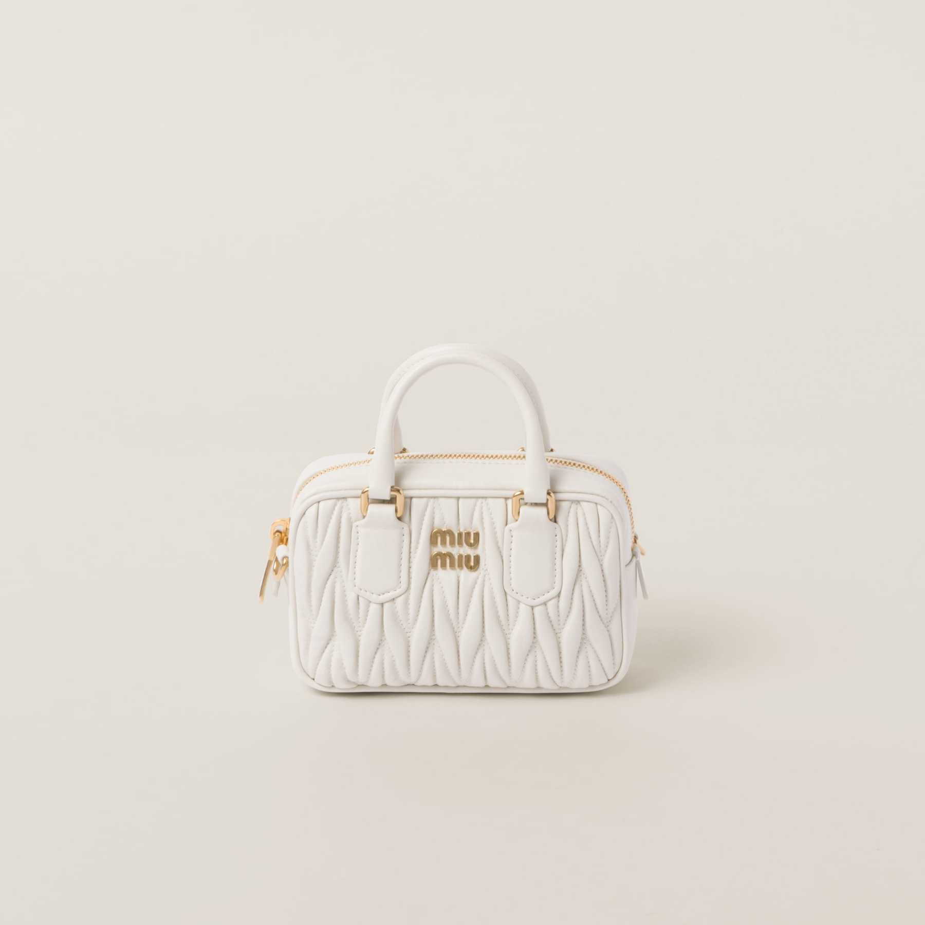 アルカディ マテラッセレザー バッグ