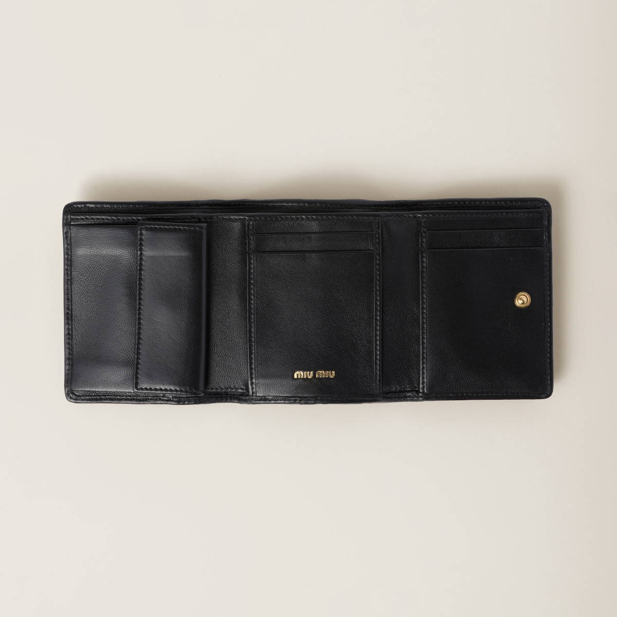 【美品】miu miu マテラッセレザー　財布 マテラッセレザー 財布 – Miu Miu-Official Site